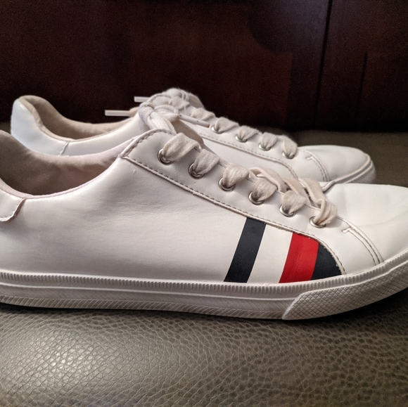 TOMMY HILFIGER SNOW WHITE SHOES W STIPS - Picture 6 of 6